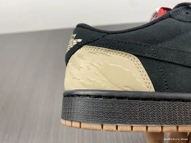 Cheap Low DN3400-001 SoleFly Jordan Air x Carnivore 1 0502